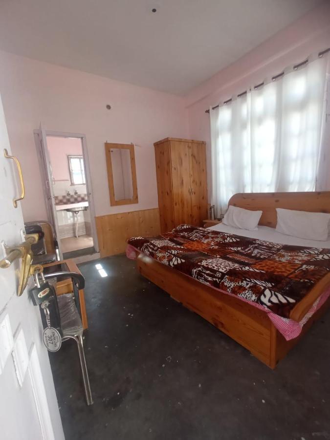 Snow Oak Guest House Kasol Luaran gambar