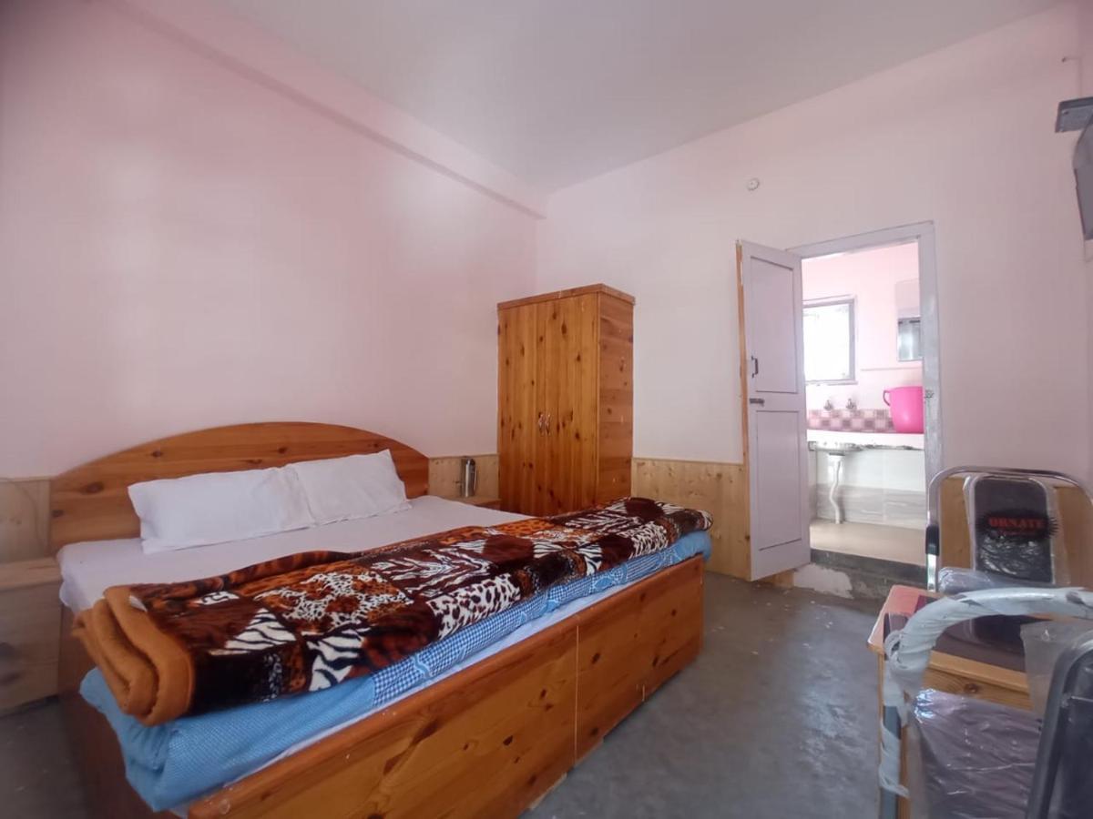 Snow Oak Guest House Kasol Luaran gambar