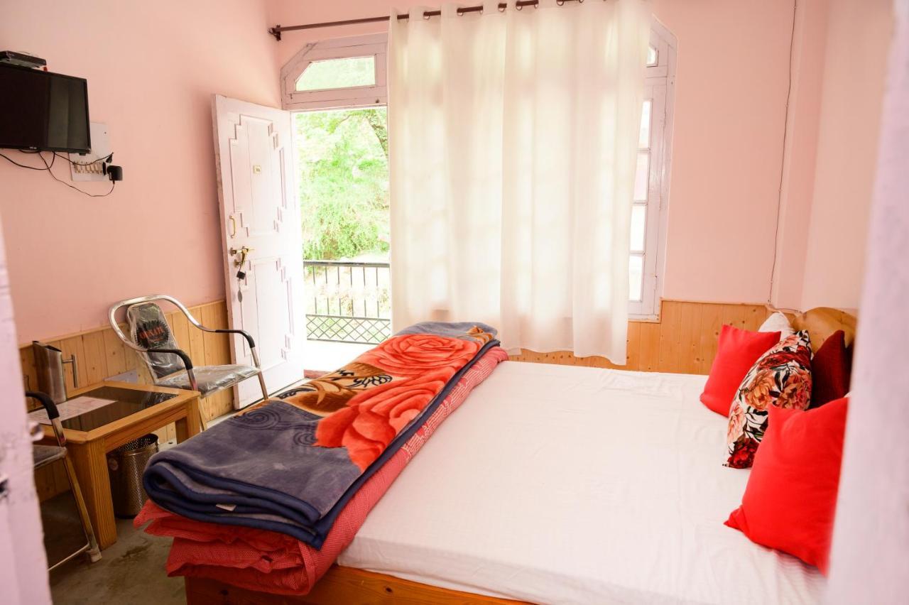 Snow Oak Guest House Kasol Luaran gambar