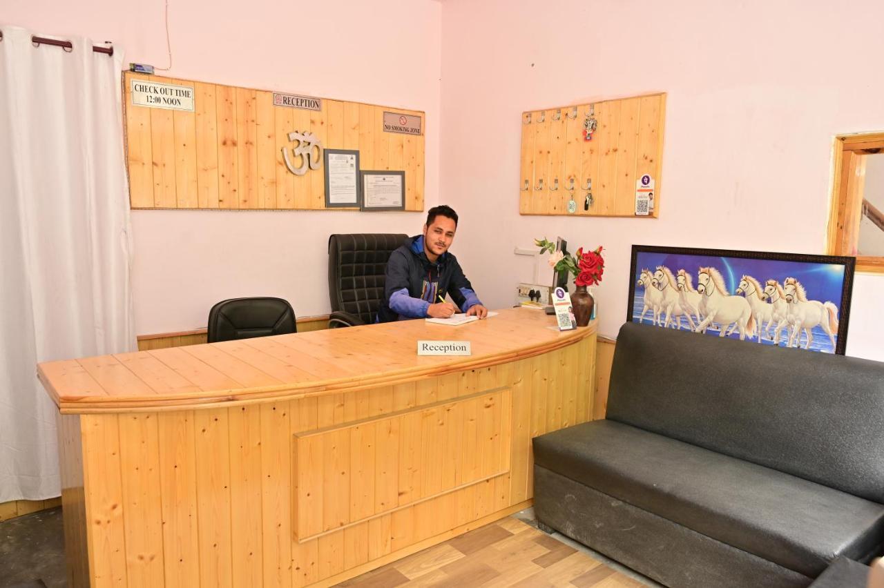 Snow Oak Guest House Kasol Luaran gambar